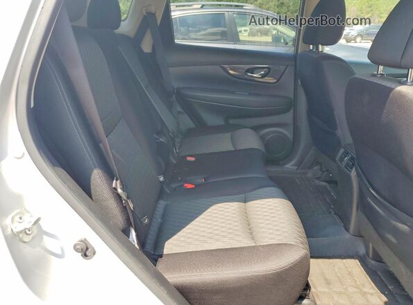JN8AT2MT7LW041663 2020 NISSAN ROGUE Silver Vista interior trasera