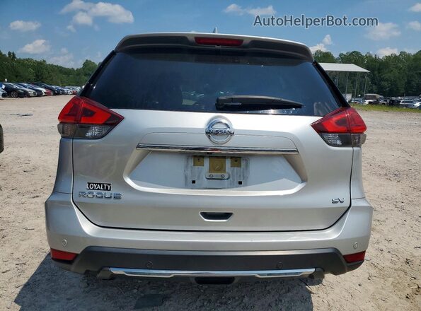 JN8AT2MT7LW041663 2020 NISSAN ROGUE Silver Vista trasera