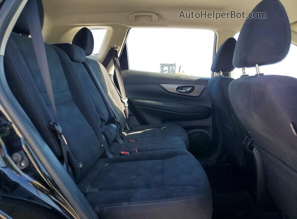 JN8AT2MT8GW009388 2016 NISSAN ROGUE Black Widok tylnych siedzeń