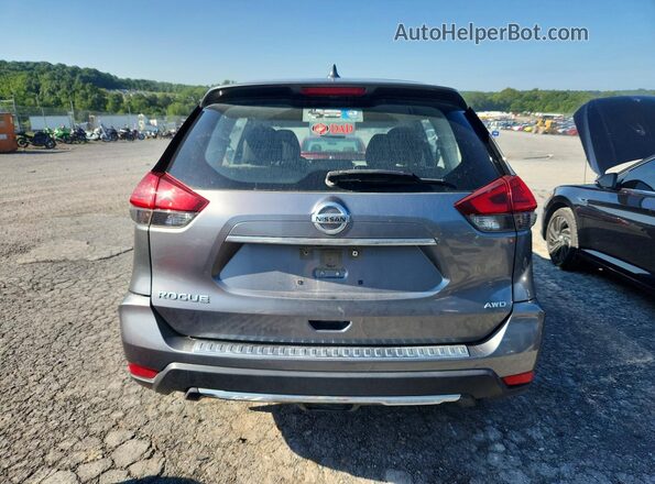 JN8AT2MV0HW260425 2017 NISSAN ROGUE Gray Widok z tyłu