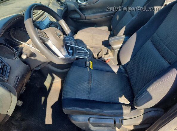 JN8AT2MV0HW260425 2017 NISSAN ROGUE Gray Widok wnętrza z przodu
