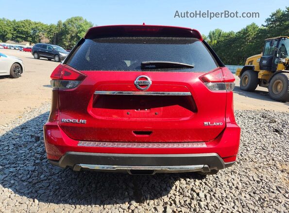 JN8AT2MV1HW275564 2017 NISSAN ROGUE Красный Вид сзади
