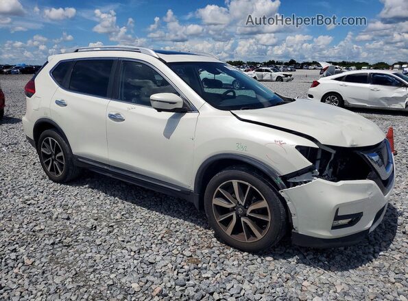 JN8AT2MV2HW271331 2017 NISSAN ROGUE White Front right