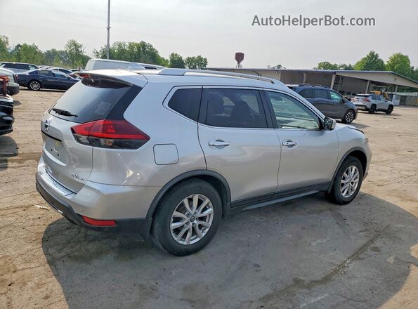 JN8AT2MV5LW121464 2020 NISSAN ROGUE Серебряный Задняя правая четверть