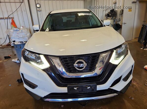 JN8AT2MV7HW009756 2017 NISSAN ROGUE White Вид спереду