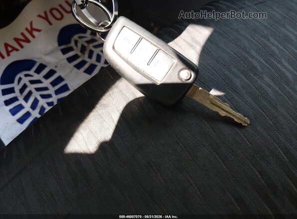 JN8AT2MV7HW274290 2017 NISSAN ROGUE Silver წინა პანელის ხედი
