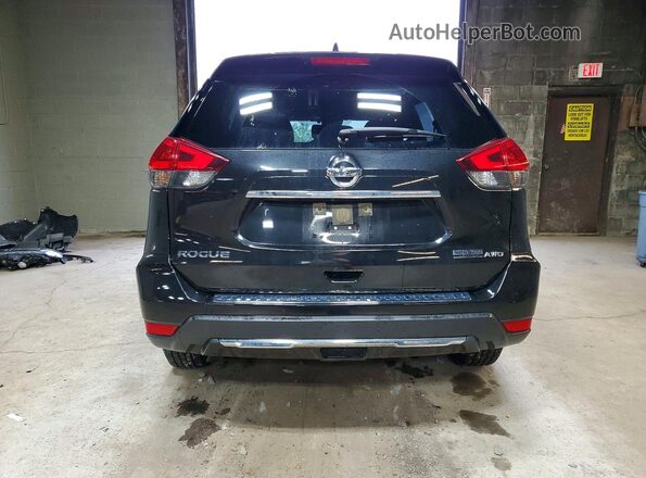 JN8AT2MV9LW136792 2020 NISSAN ROGUE Black Widok z tyłu