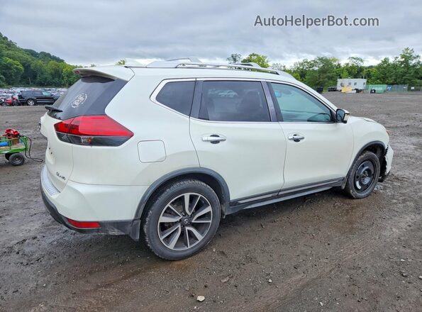 JN8AT2MVXHW282982 2017 NISSAN ROGUE Белый Задняя правая четверть