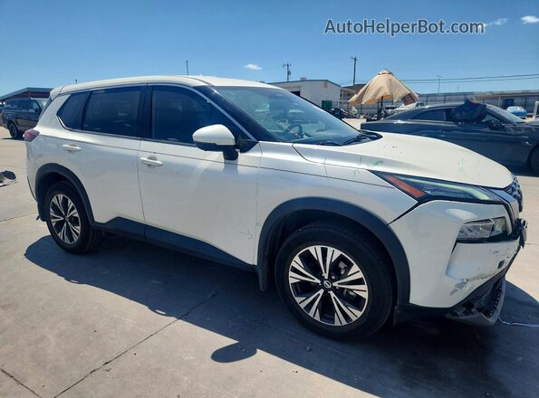 JN8AT3BA9MW001321 2021 NISSAN ROGUE Белый Передняя правая четверть