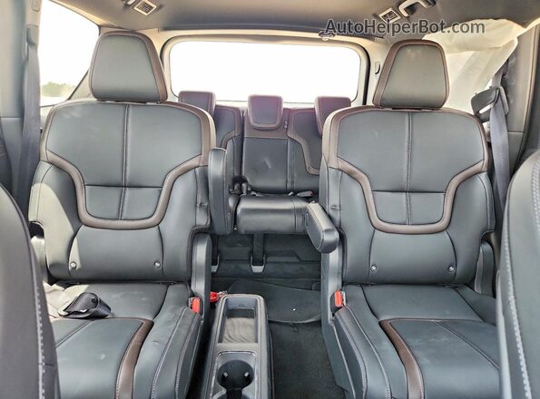 JN8AY3BA7T9030752 2026 NISSAN ARMADA Black Widok tylnych siedzeń
