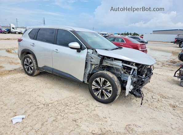 JN8BT3BA0PW431795 2023 NISSAN ROGUE Серебряный Передняя правая четверть