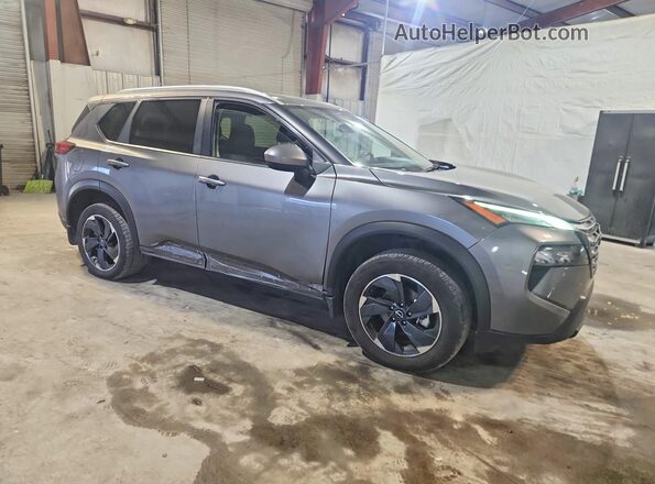 JN8BT3BA1SW004991 2025 NISSAN ROGUE Gray Delantero derecho