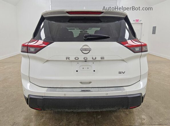 JN8BT3BA5RW355980 2024 NISSAN ROGUE White Vista trasera