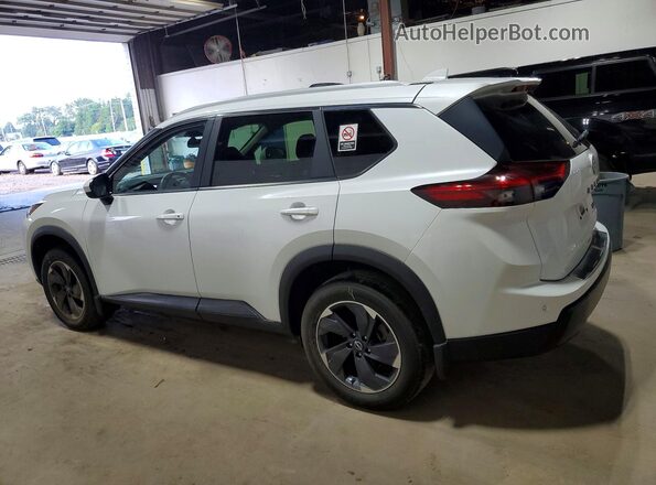 JN8BT3BB0RW439858 2024 NISSAN ROGUE White უკანა მარცხენა