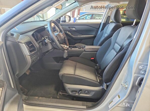 JN8BT3BB6SW417210 2025 NISSAN ROGUE Silver Front interior view