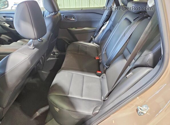 JN8BT3BB7SW149039 2025 NISSAN ROGUE Brown Vista interior trasera