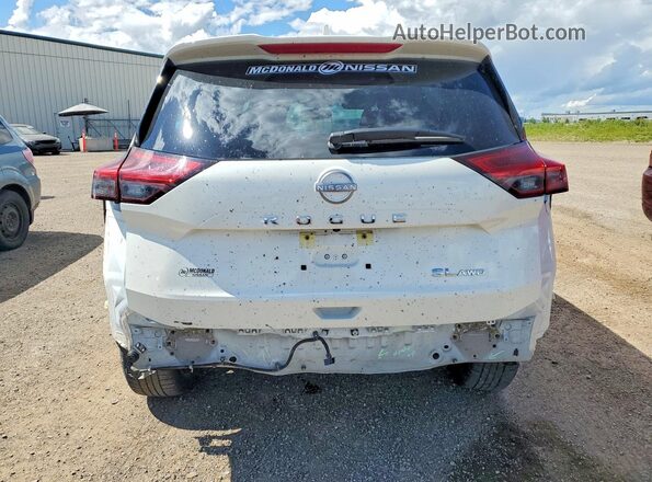 JN8BT3CB1PW213775 2023 NISSAN ROGUE Белый Вид сзади