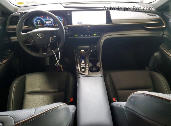 JTDAAAAF8T3039416 2026 TOYOTA CROWN White Вид панелі приладів