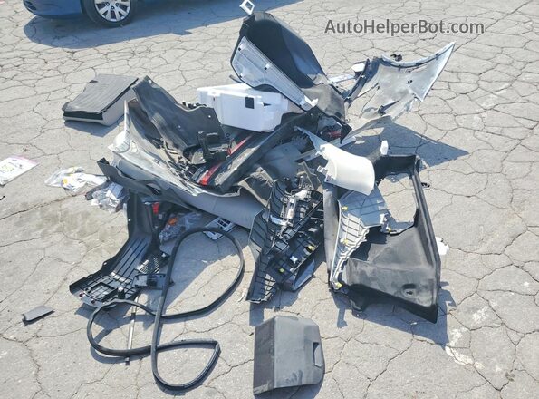 JTDACAAU6P3004503 2023 TOYOTA PRIUS White ძრავის განყოფილების ხედი