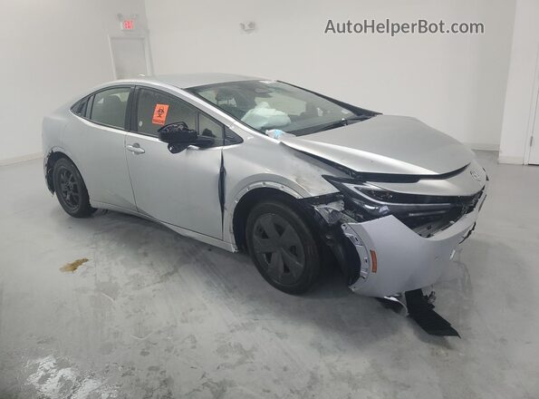 JTDACAAU6P3007546 2023 TOYOTA PRIUS Silver 