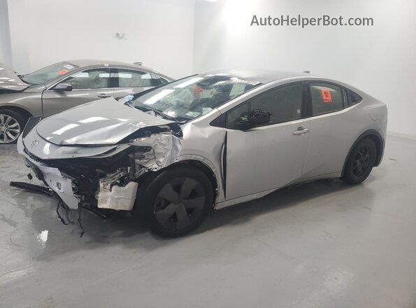 JTDACAAU6P3007546 2023 TOYOTA PRIUS Silver 