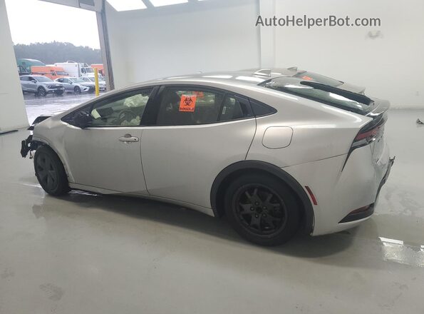 JTDACAAU6P3007546 2023 TOYOTA PRIUS Silver 