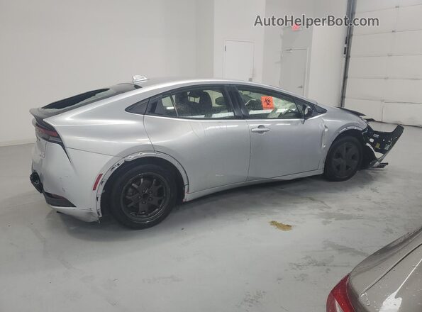 JTDACAAU6P3007546 2023 TOYOTA PRIUS Silver 