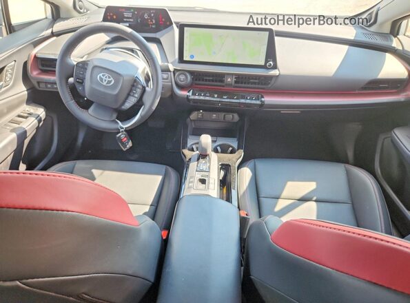 JTDACACU5S3051060 2025 TOYOTA PRIUS White Dashboard view