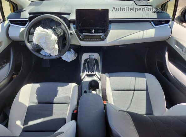JTDBCMFE0R3060852 2024 TOYOTA COROLLA Серый Вид панели приборов