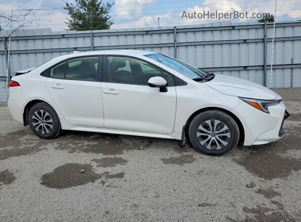 JTDBCMFE4PJ014983 2023 TOYOTA COROLLA White Передня права чверть