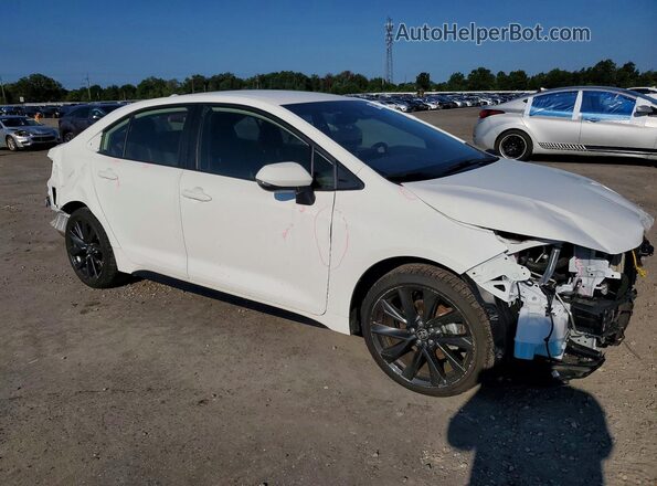 JTDBCMFE4T3118470 2026 TOYOTA COROLLA White Przód prawy