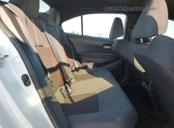 JTDBCMFE4T3118470 2026 TOYOTA COROLLA White Widok tylnych siedzeń