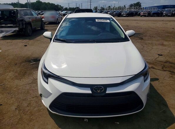 JTDBCMFE4T3124088 2026 TOYOTA COROLLA White Front view