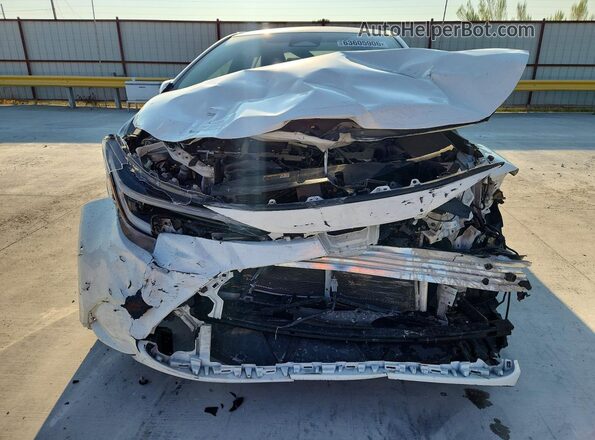 JTDBCMFE6R3068230 2024 TOYOTA COROLLA White Դիմացի տեսք