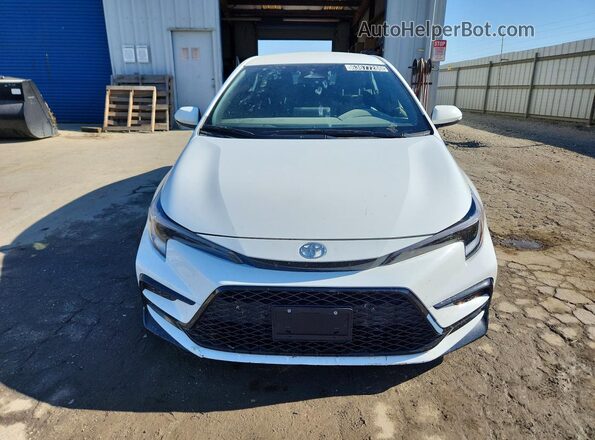 JTDBCMFE6T3147680 2026 TOYOTA COROLLA White Widok z przodu