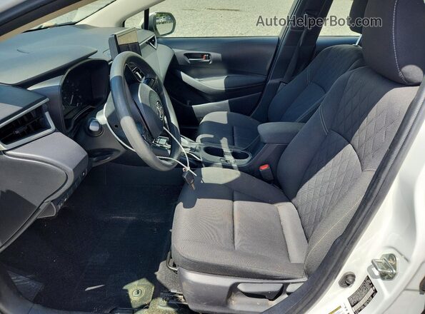 JTDBCMFE8R3053115 2024 TOYOTA COROLLA Белый Вид салона спереди