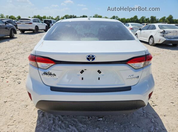 JTDBCMFE9R3059649 2024 TOYOTA COROLLA White Widok z tyłu