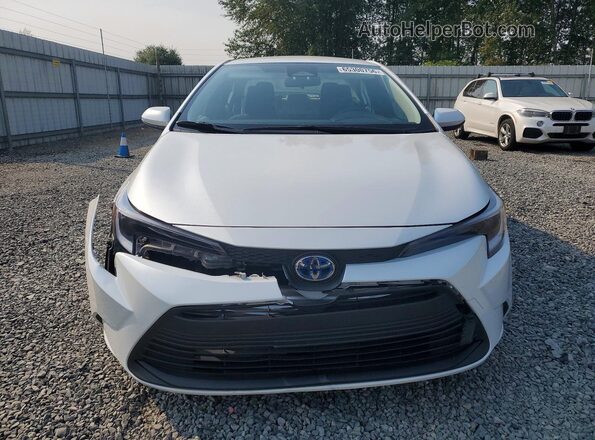 JTDBDMHEXS3019578 2025 TOYOTA COROLLA White Widok z przodu