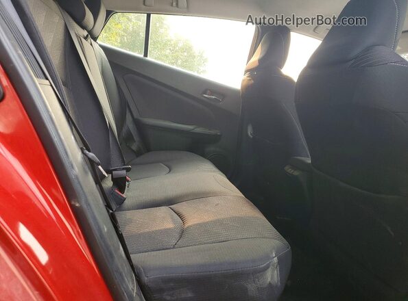 JTDKAMFP7M3186142 2021 TOYOTA PRIUS Красный Вид задней части салона