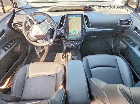 JTDKAMFPXN3224058 2022 TOYOTA PRIUS Серый Вид панели приборов