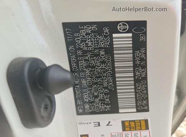 JTDKARFP0H3060031 2017 TOYOTA PRIUS White Vista de la etiqueta del VIN