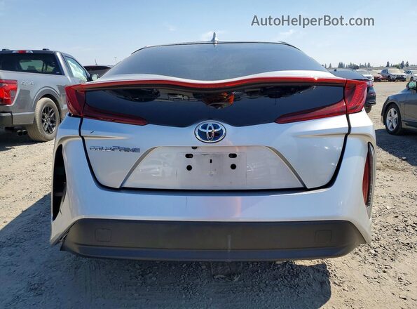 JTDKARFP2J3101782 2018 TOYOTA PRIUS Silver Vista trasera