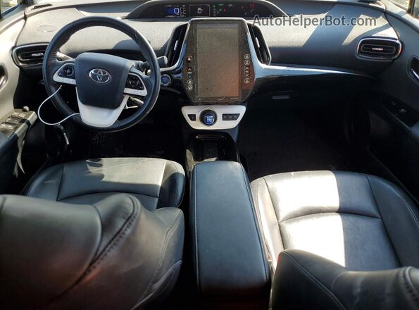JTDKARFP2J3101782 2018 TOYOTA PRIUS Silver Vista del salpicadero