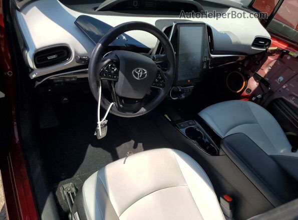 JTDKARFP2L3144487 2020 TOYOTA PRIUS Red Вид панелі приладів