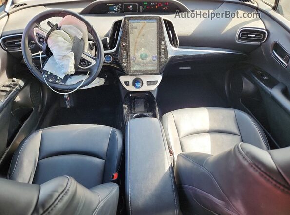 JTDKARFP3J3094678 2018 TOYOTA PRIUS Charcoal Vista del salpicadero