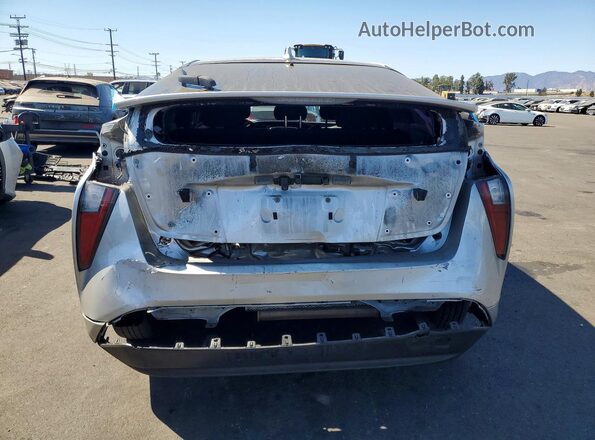 JTDKARFU2H3531909 2017 TOYOTA PRIUS Silver Вид ззаду