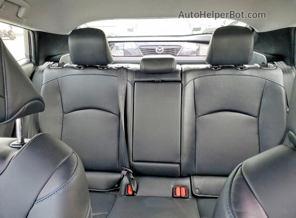JTDKARFUXH3052735 2017 TOYOTA PRIUS Белый Вид задних сидений