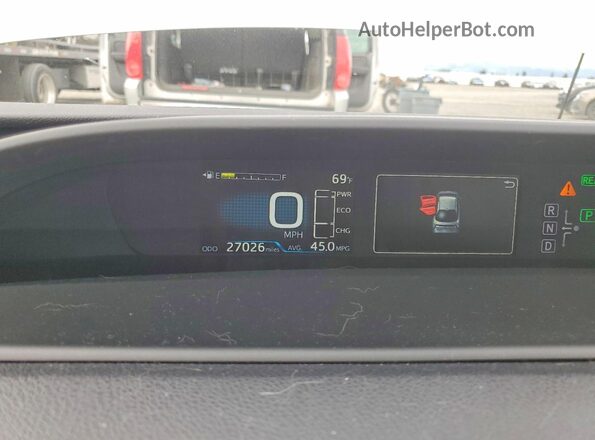 JTDKARFUXH3052735 2017 TOYOTA PRIUS Белый Вид щитка приборов