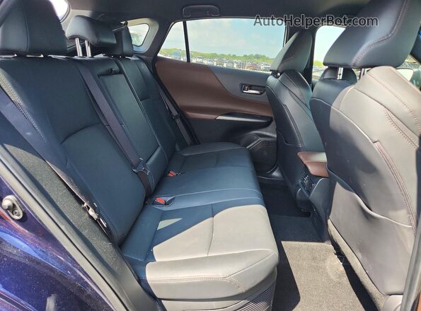 JTEAAAAH0NJ112967 2022 TOYOTA VENZA Синий Вид задней части салона