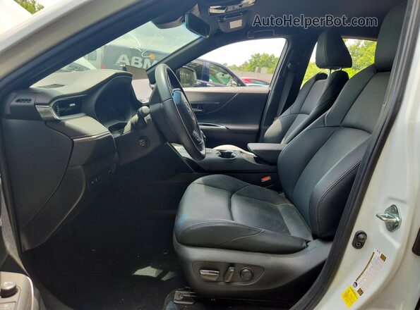 JTEAAAAH7RJ152856 2024 TOYOTA VENZA White წინა სალონის ხედი